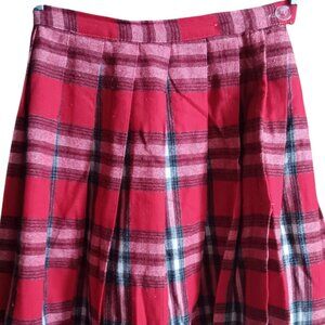 23W Vintage Red & Black Plaid Pleated Skirt With Button Zip Closure 1950's Wool